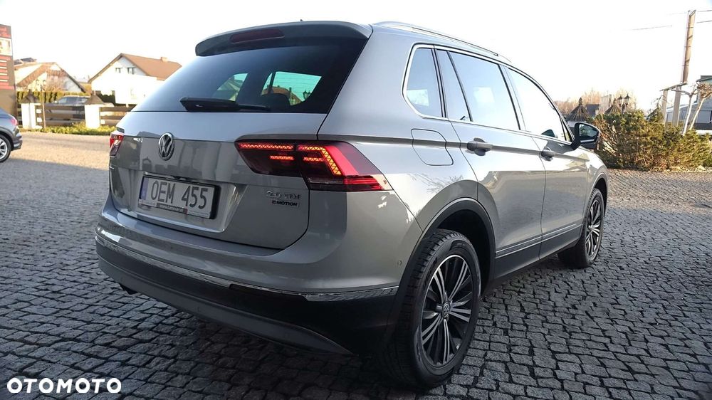 Volkswagen Tiguan - 15