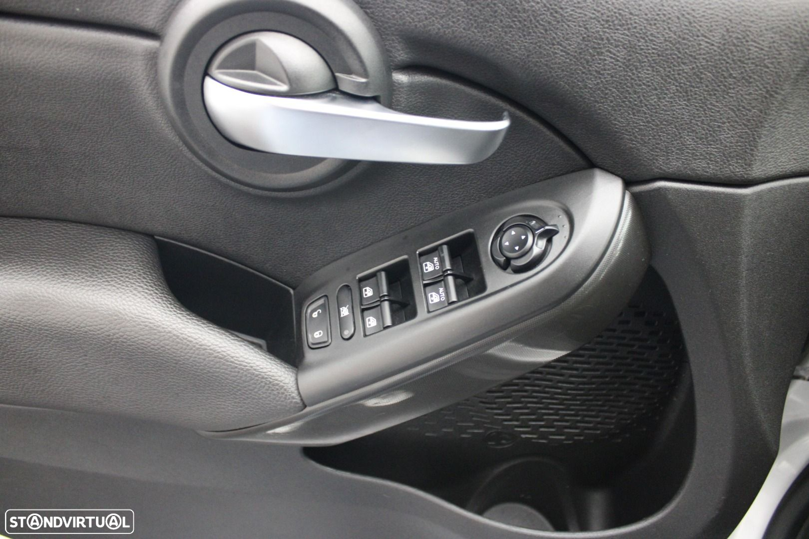 Fiat 500X 1.3 MJ City Cross - 19