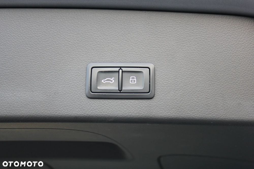 Audi A6 Avant 2.0 TDI Ultra - 18