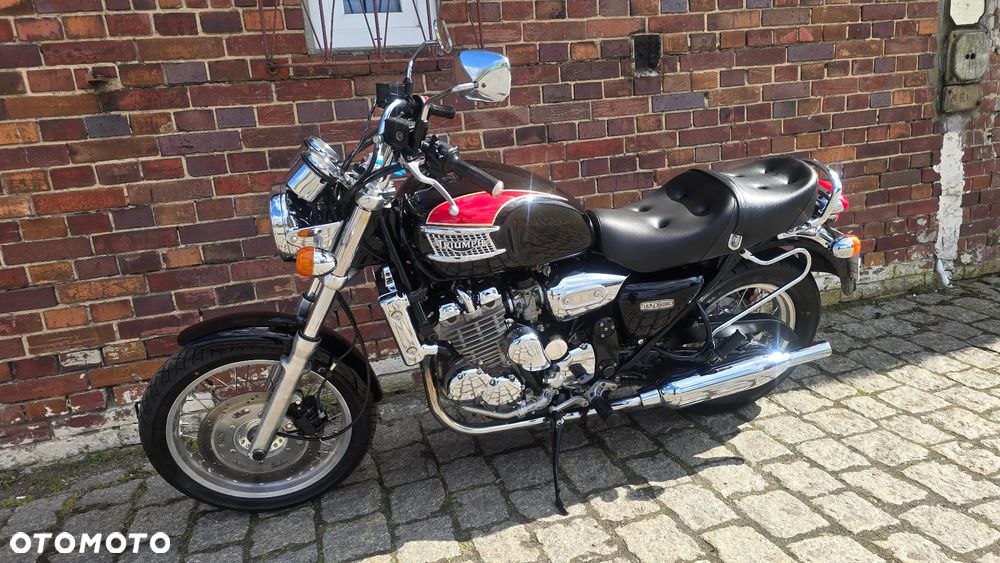 Triumph Thunderbird - 2