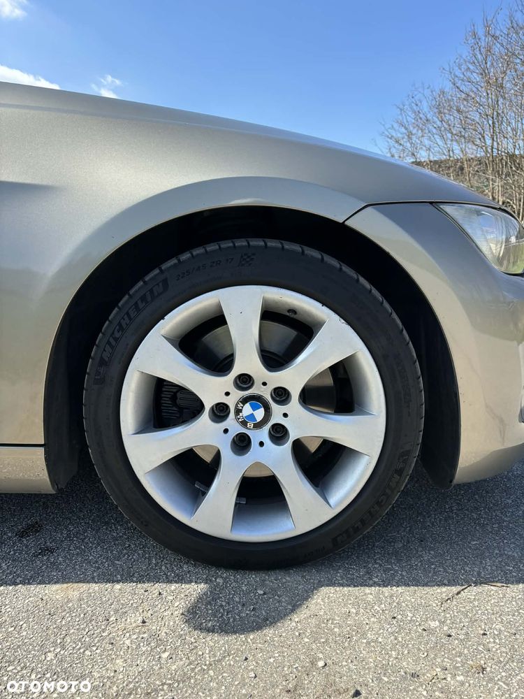 BMW Seria 3 325d DPF - 26