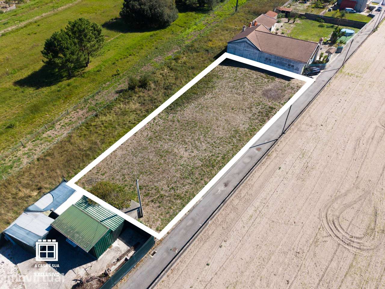 Terreno plano com 1120m2 com luz no Torrão do Lameiro – Ovar - Grande imagem: 3/22