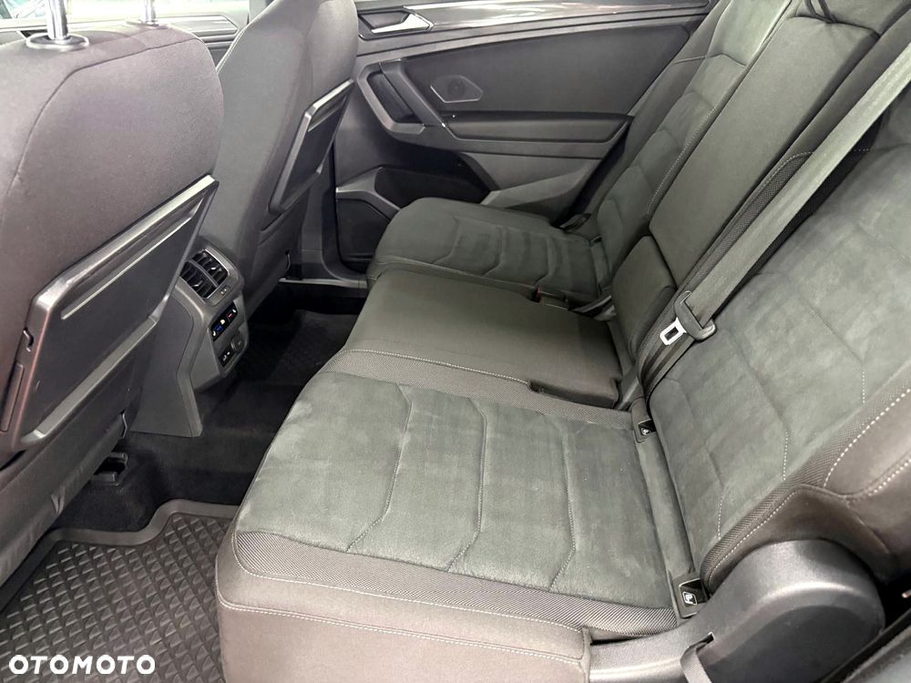 Volkswagen Tiguan Allspace 2.0 TDI SCR 4Motion DSG Highline - 30