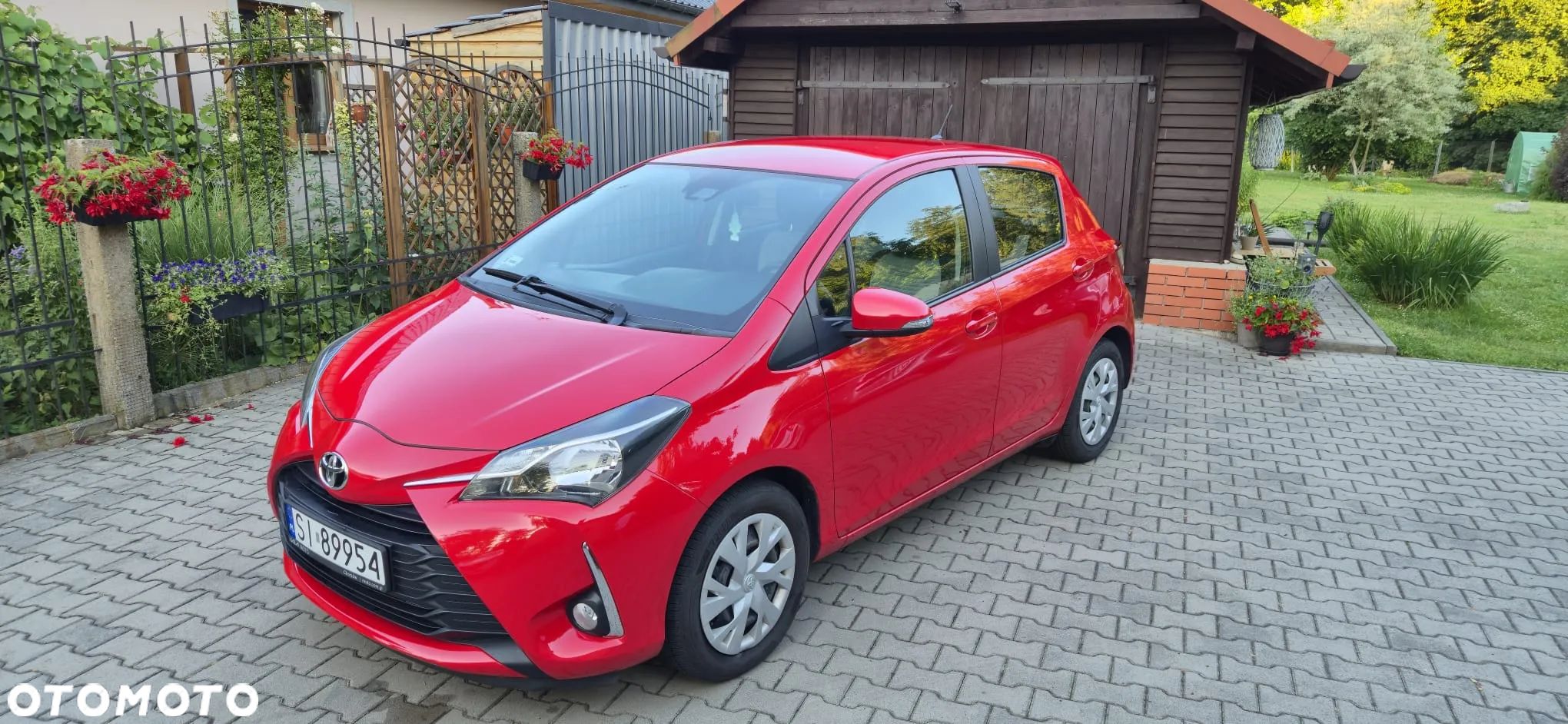 Toyota Yaris 1.5 Premium - 1