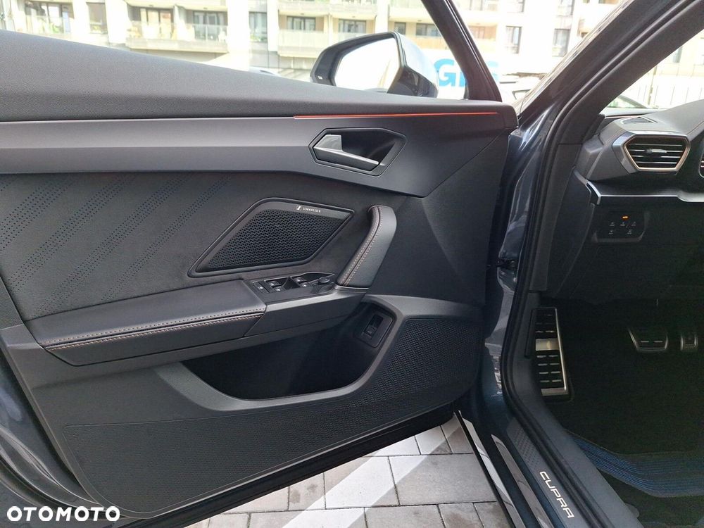 Cupra Formentor - 12