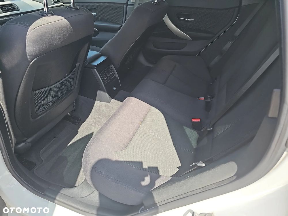 BMW Seria 4 418d Advantage - 23
