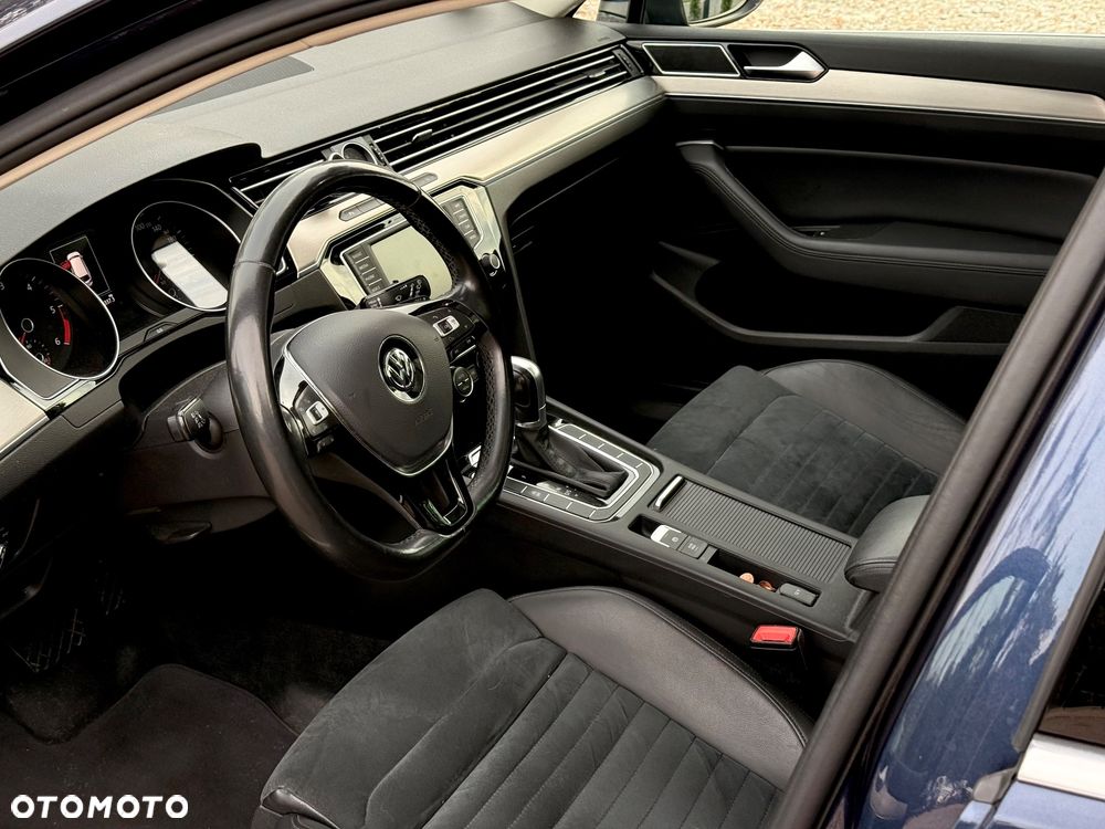 Volkswagen Passat 2.0 TDI BMT Highline DSG - 9