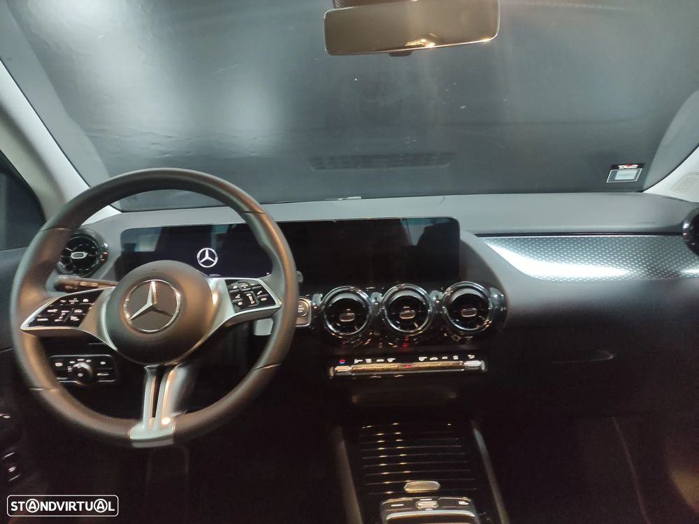 Mercedes-Benz GLA 250 - 10