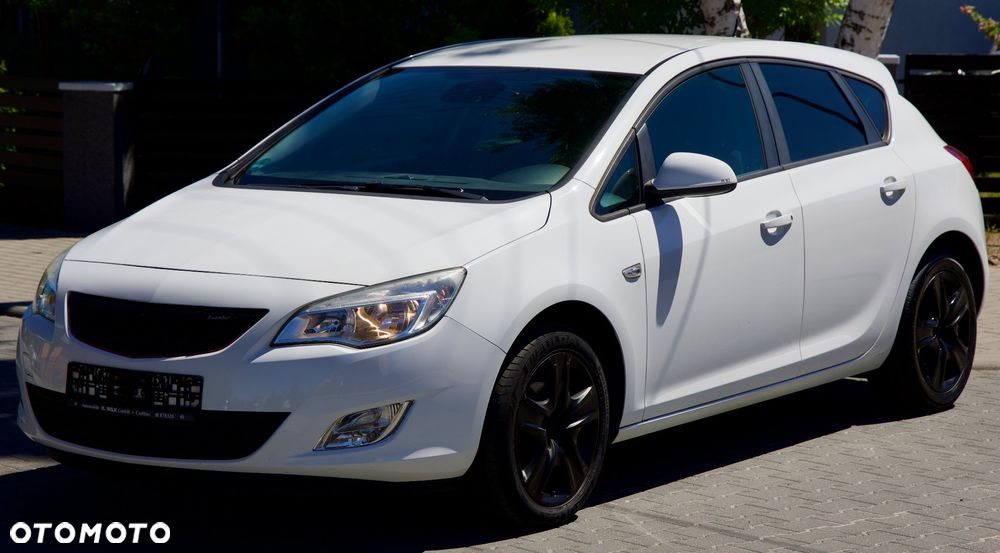 Opel Astra 1.4 Selection - 1