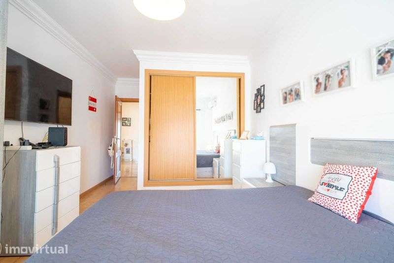Apartamento T3 com suíte, amplo, pronto a habitar - Grande imagem: 4/12