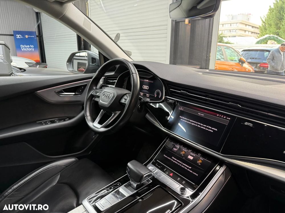 Audi Q8 3.0 50 TDI quattro Tiptronic MHEV - 32