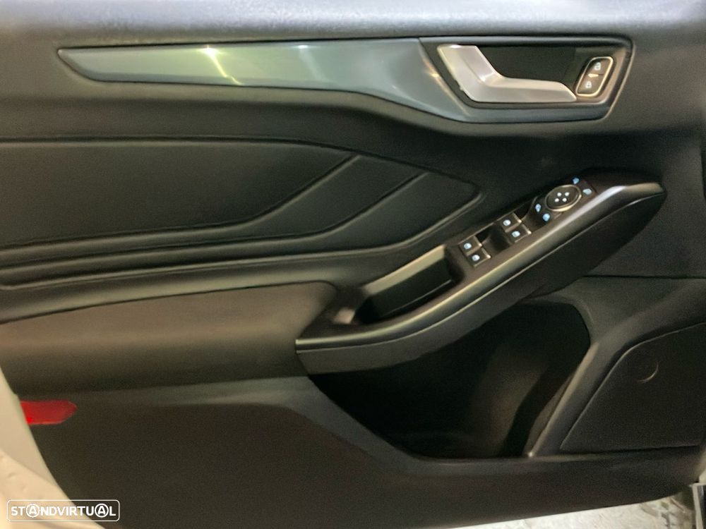 Ford Focus 1.0 EcoBoost Active X Aut. - 21