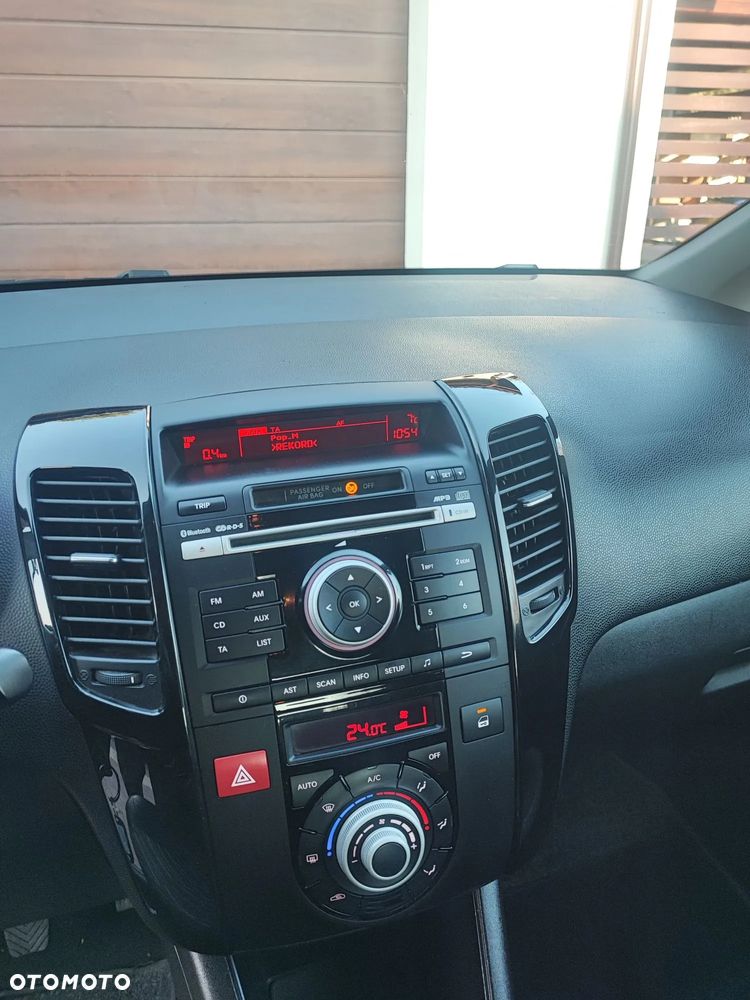 Kia Venga 1.4 CRDi 90 Vision - 25