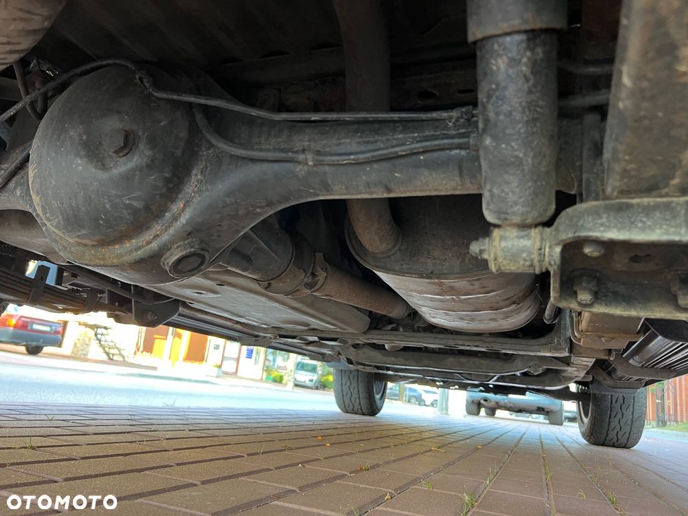 Isuzu D-Max 3.0d DC LS - 34