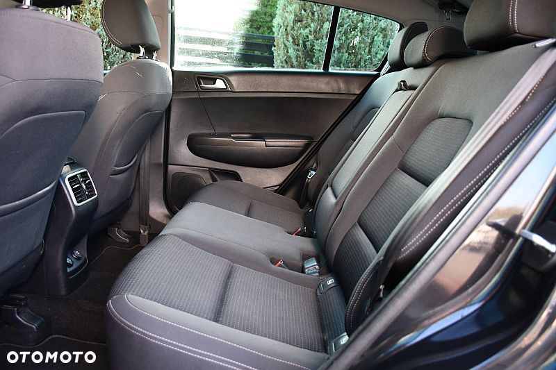 Kia Sportage 1.6 GDI 2WD Black Edition - 21