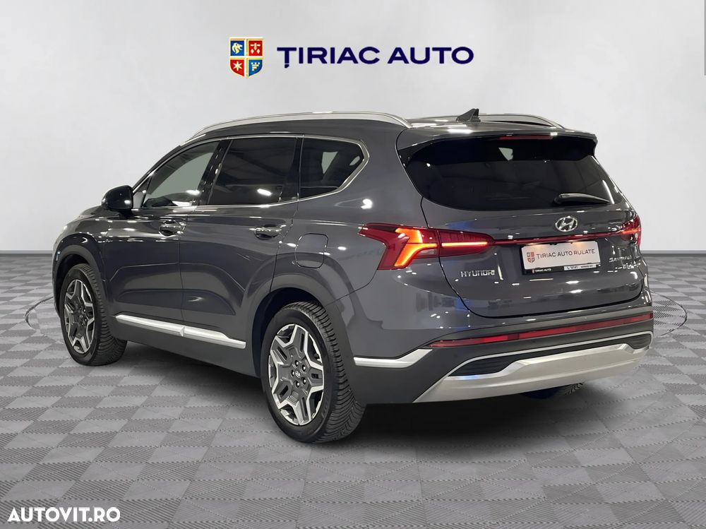 Hyundai Santa Fe - 3