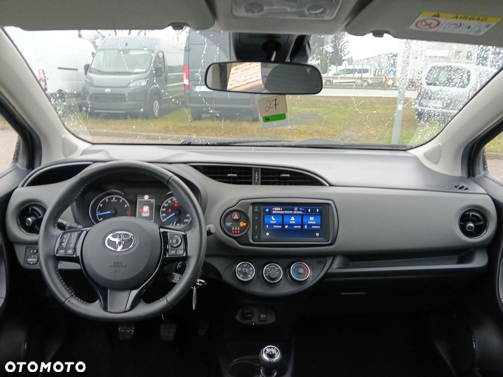 Toyota Yaris - 2