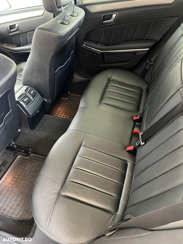 Mercedes-Benz E 300 BlueTEC Aut - 8