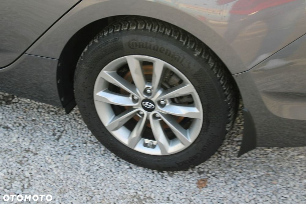 Hyundai i40 - 13