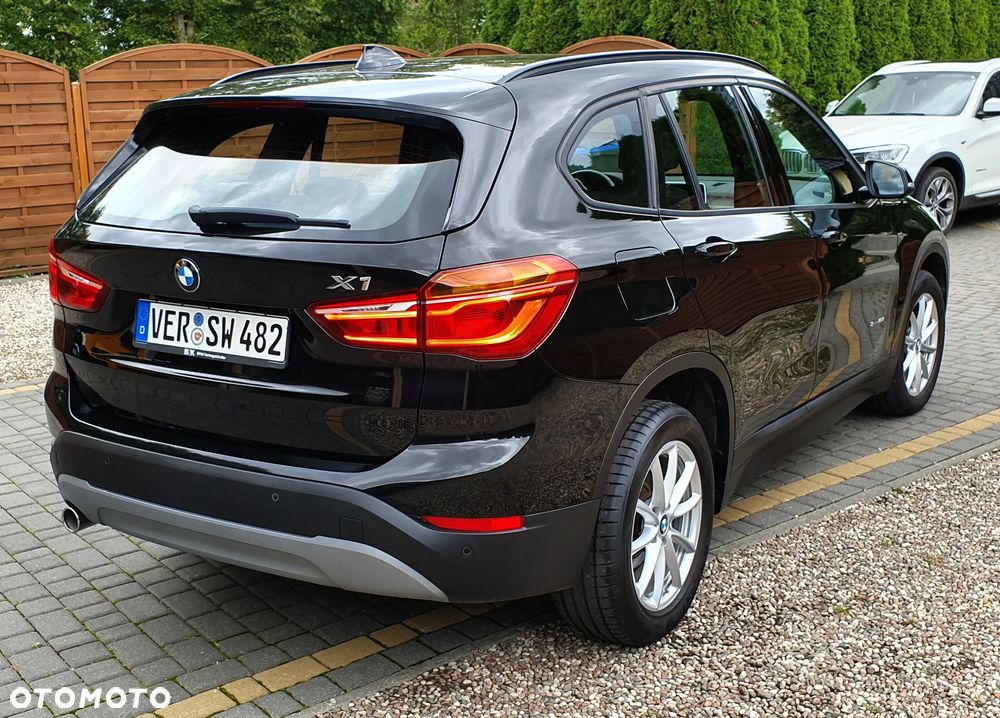 BMW X1 sDrive18d Sport Line - 8