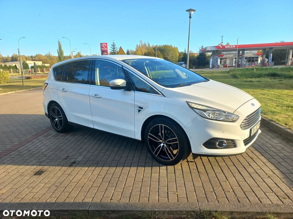 Ford S-Max - 36