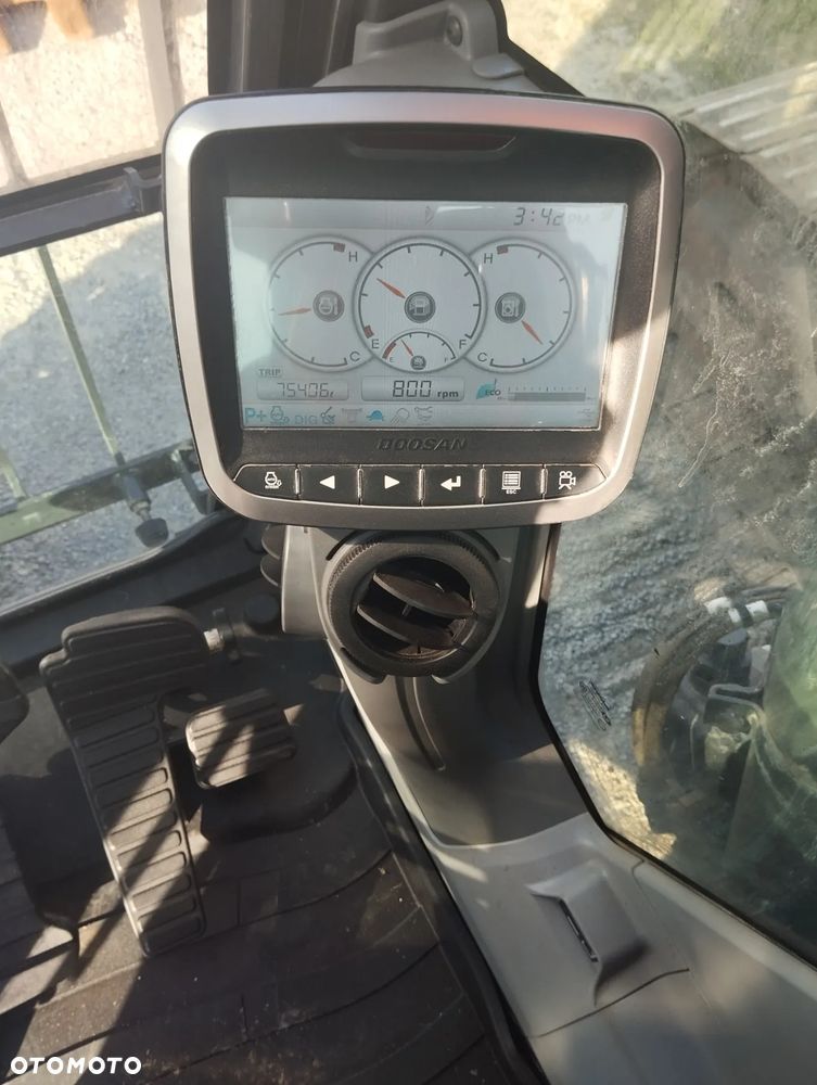 Doosan DX 300LC - 16