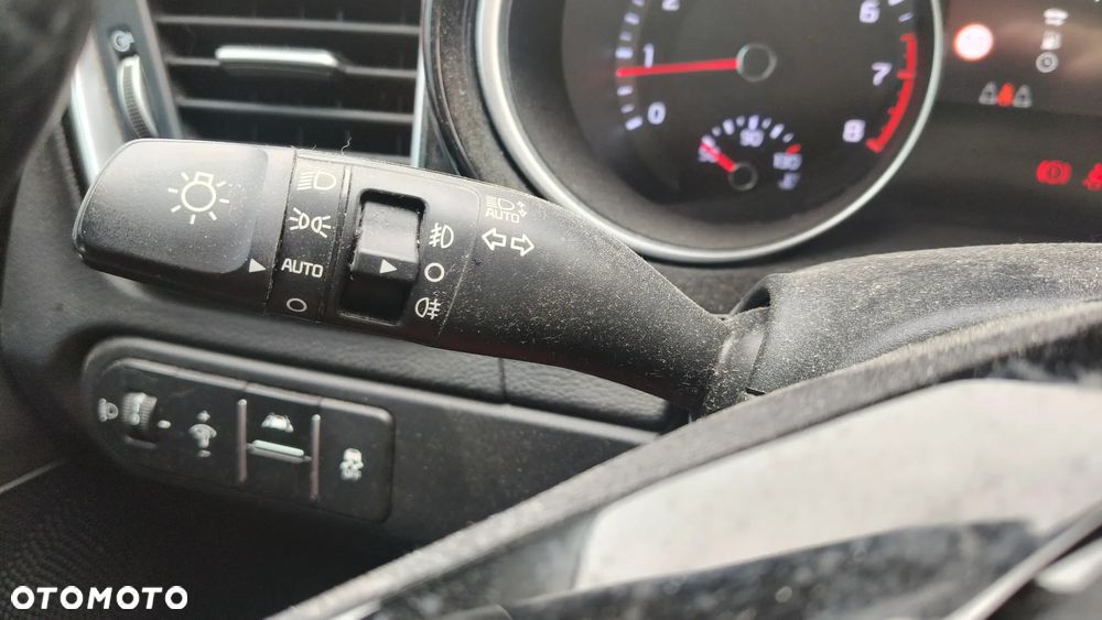 Kia XCeed 1.5 T-GDI L Business Line - 11