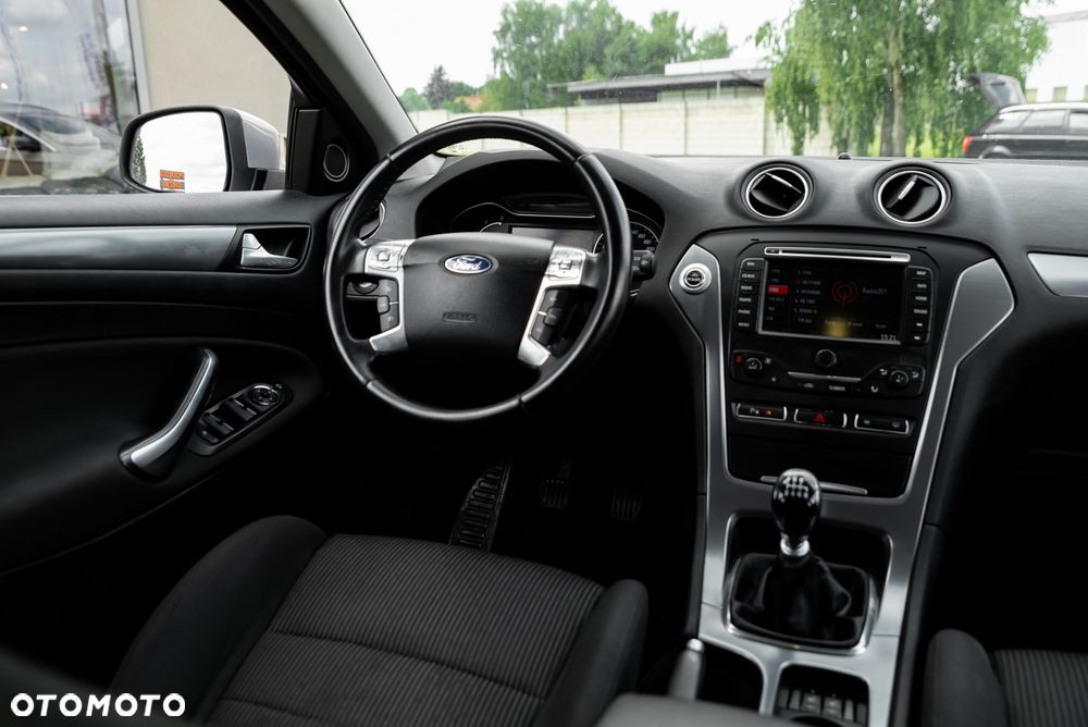 Ford Mondeo SW 2.2 TDCi Trend - 25