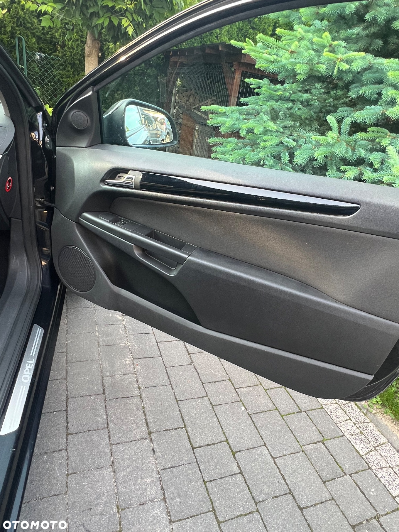 Opel Astra III GTC 1.6 Enjoy - 8