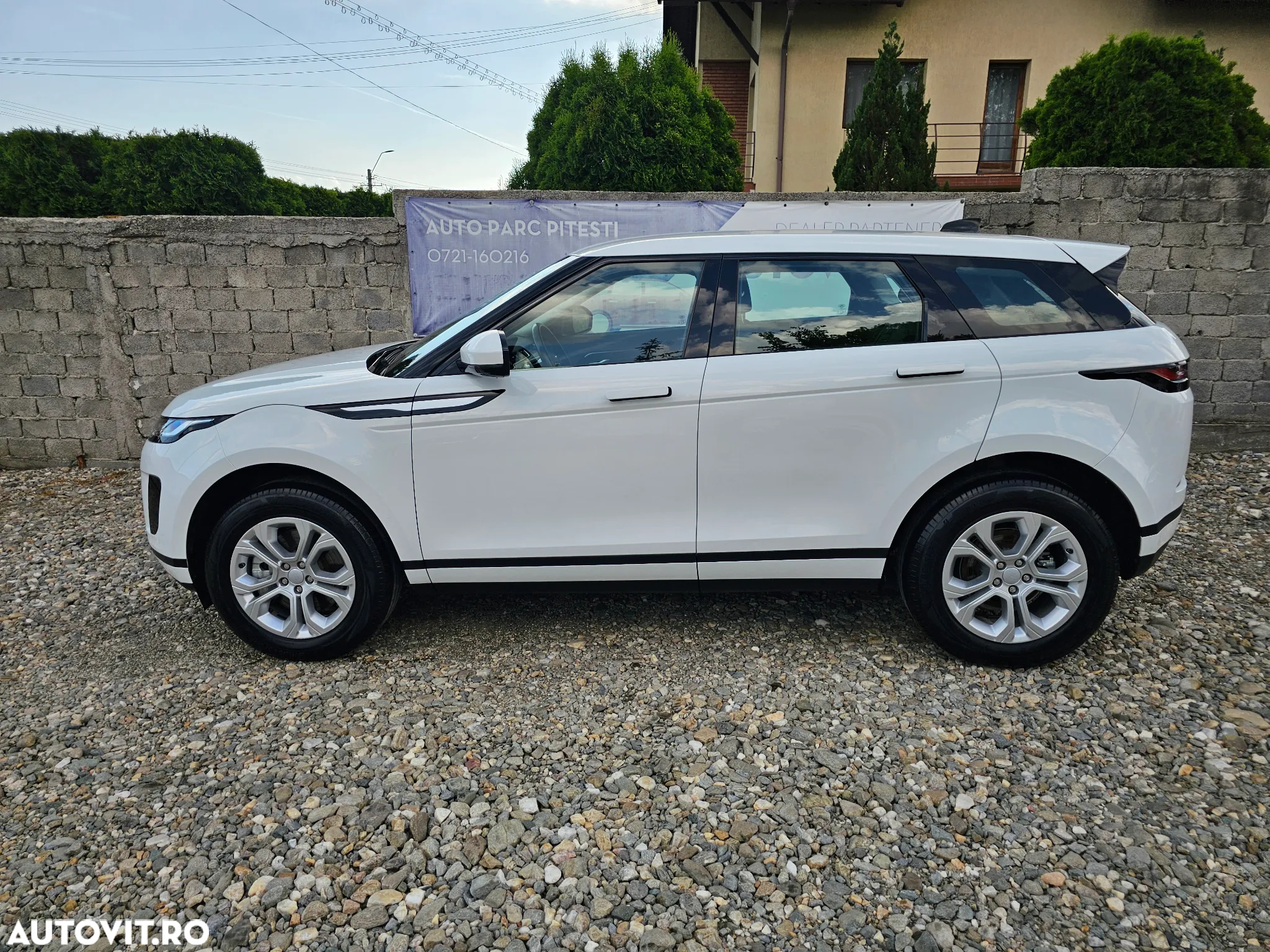 Land Rover Range Rover Evoque 2.0 D150 S - 11