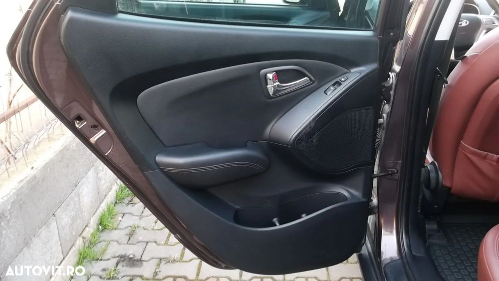 Hyundai ix35 2.0 CRDI 2WD Comfort - 26