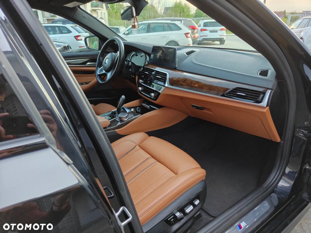 BMW Seria 5 530e iPerformance - 31