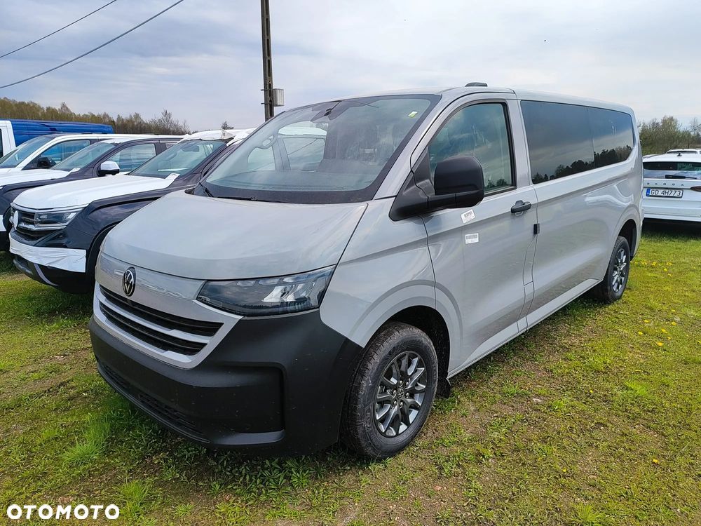 Volkswagen Caravelle - 1