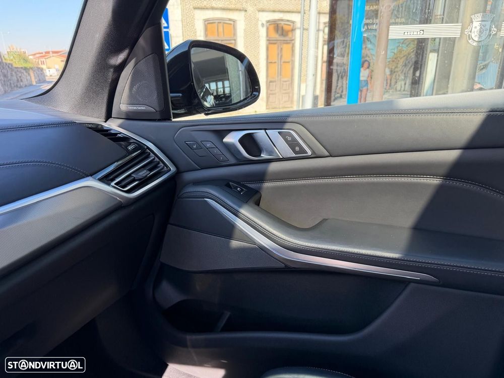 BMW X5 45 e xDrive Pack M - 38
