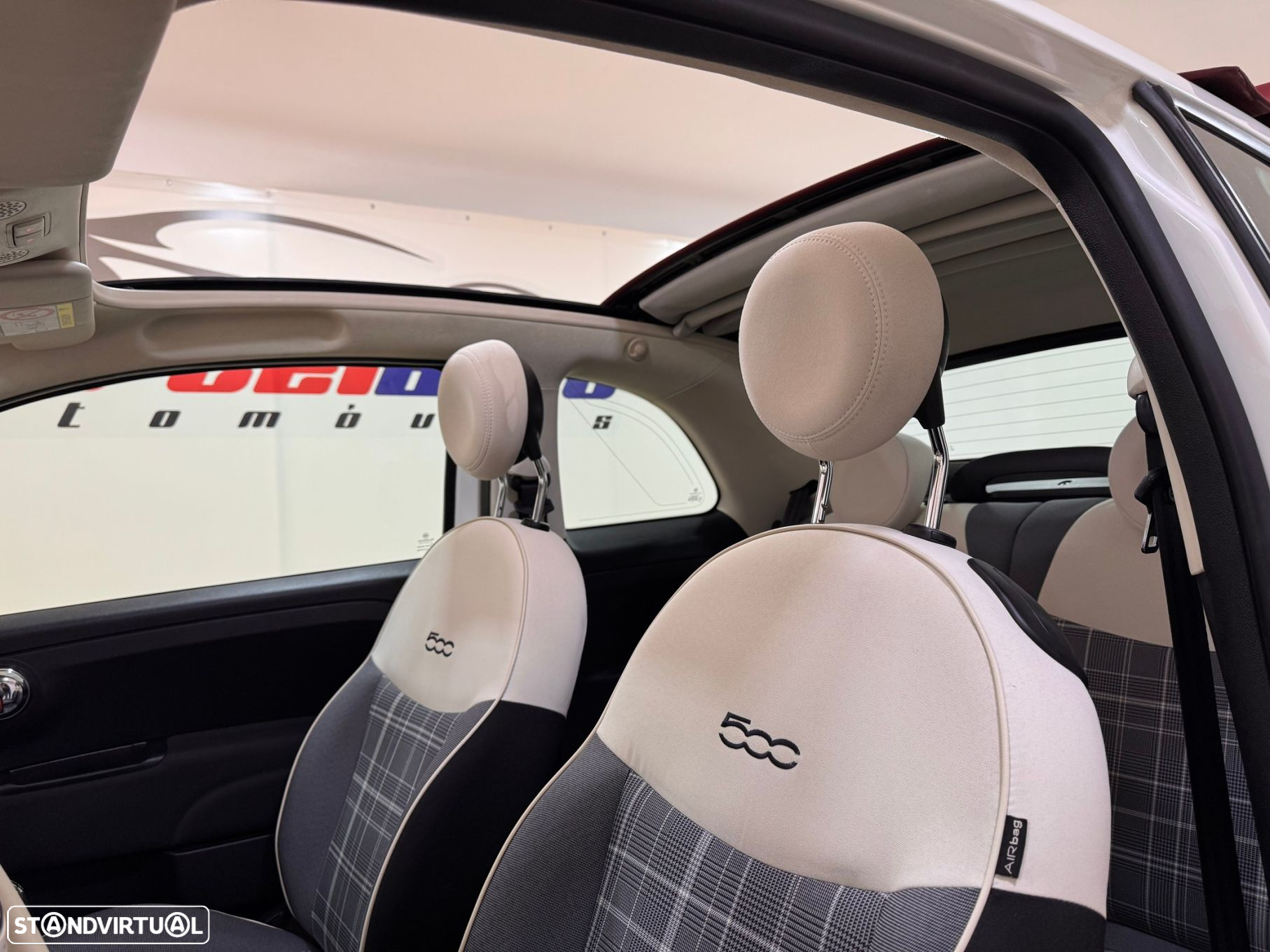 Fiat 500C 1.0 Hybrid Lounge - 21