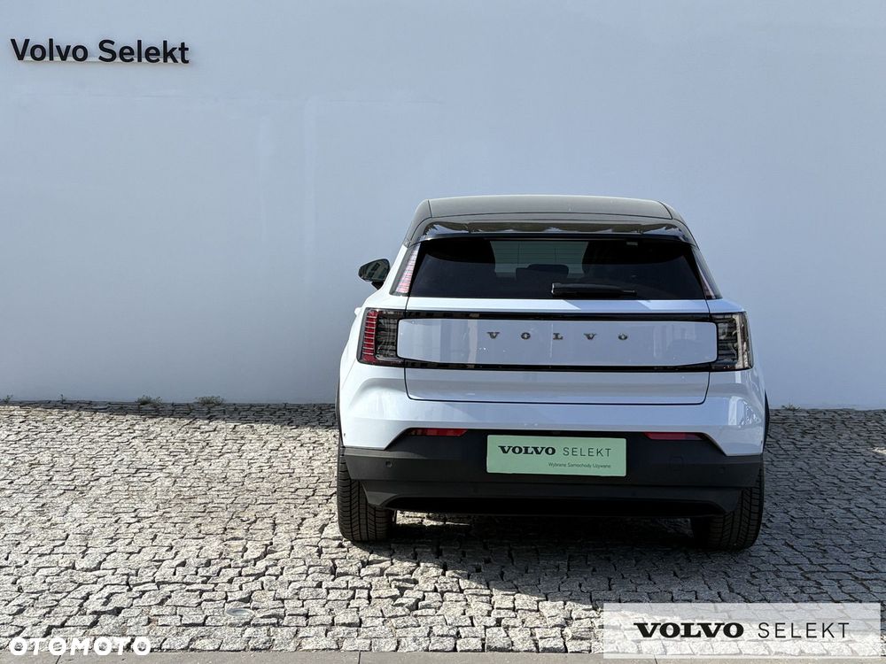 Volvo EX30 - 5