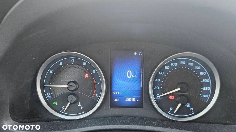 Toyota Corolla 1.6 Premium - 21