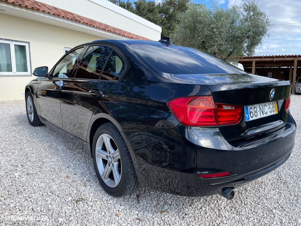 BMW 318 d Sport - 7