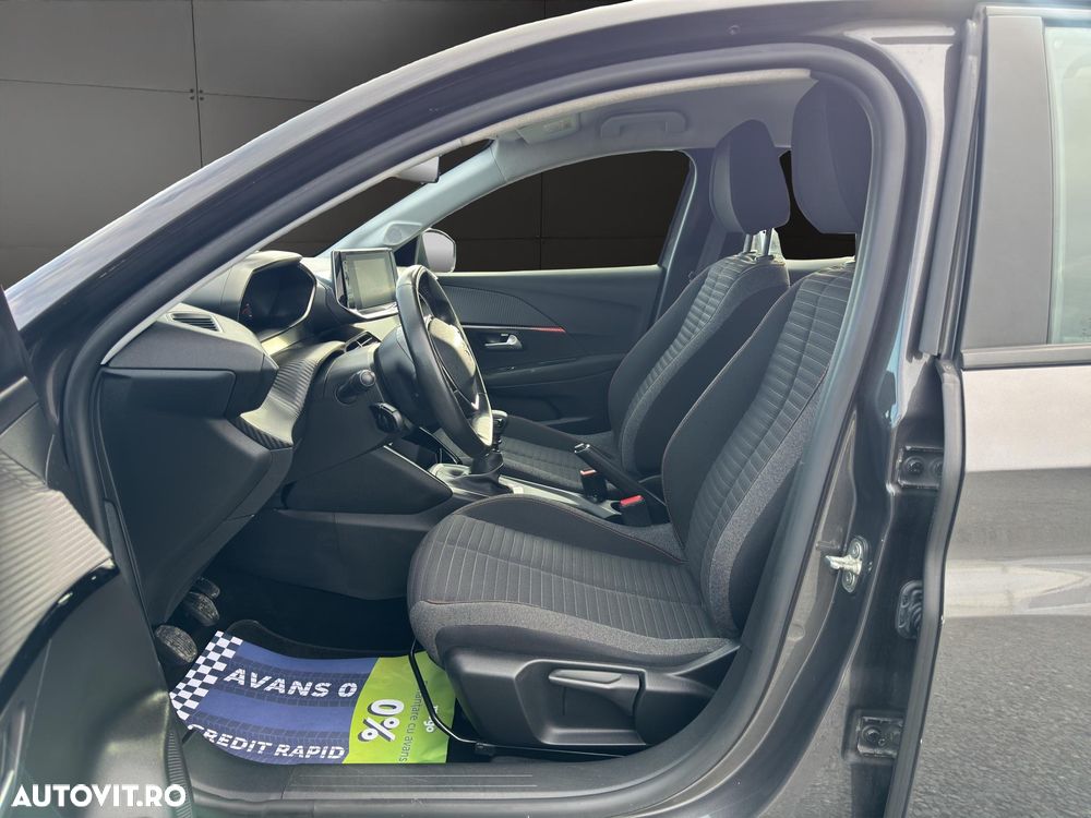 Peugeot 208 PureTech 100 Business - 5