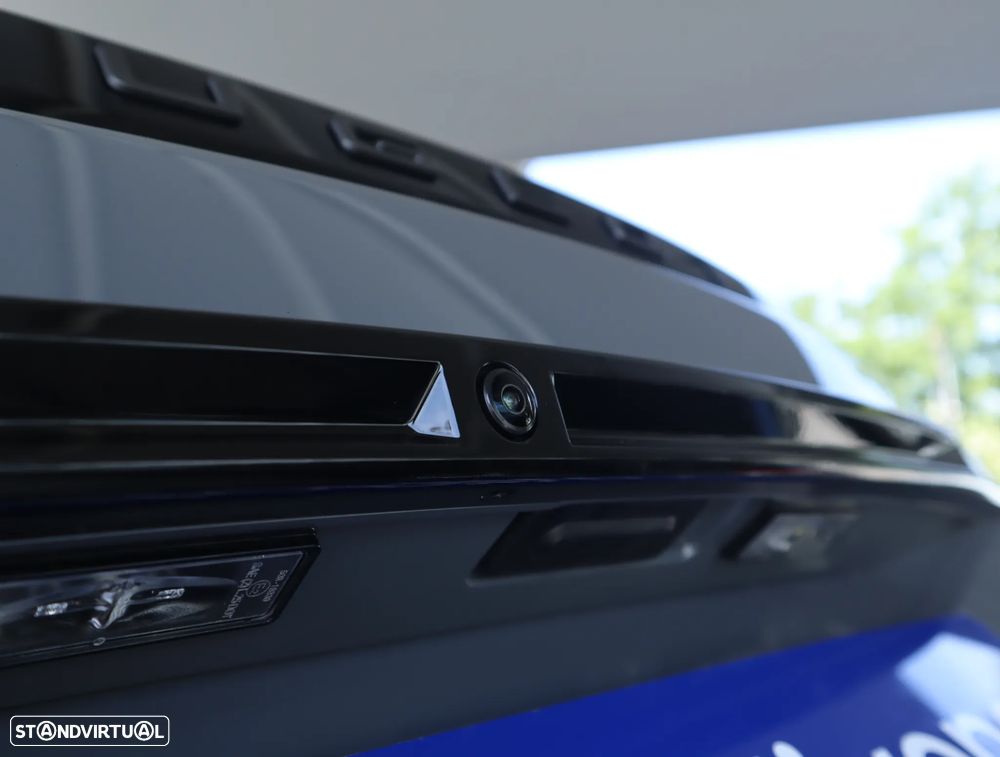 Peugeot 2008 1.2 Hybrid Allure e-DCS6 - 51