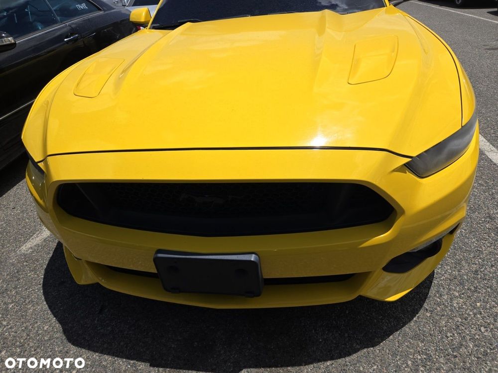 Ford Mustang 5.0 V8 GT - 3