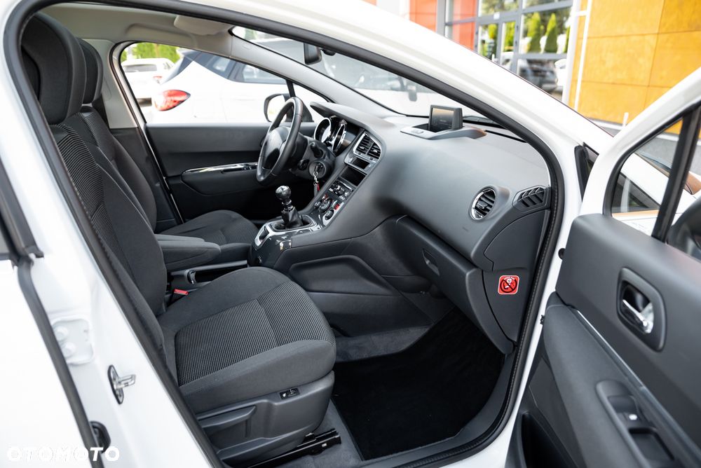 Peugeot 5008 2.0 BlueHDi Allure 7os - 24