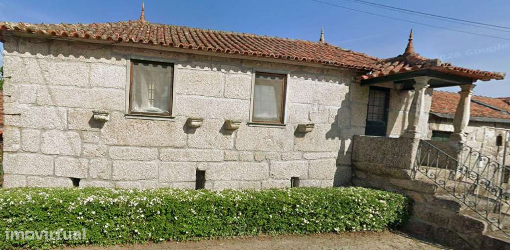 Moradia secular em granito e madeira — charme, história e conforto - Grande imagem: 3/21