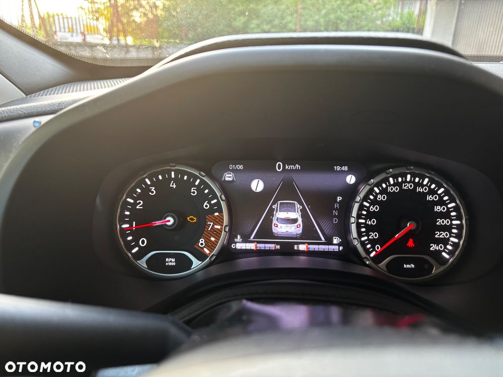 Jeep Renegade ver-1-3-gse-t4-turbo-limited-fwd-s-s - 7
