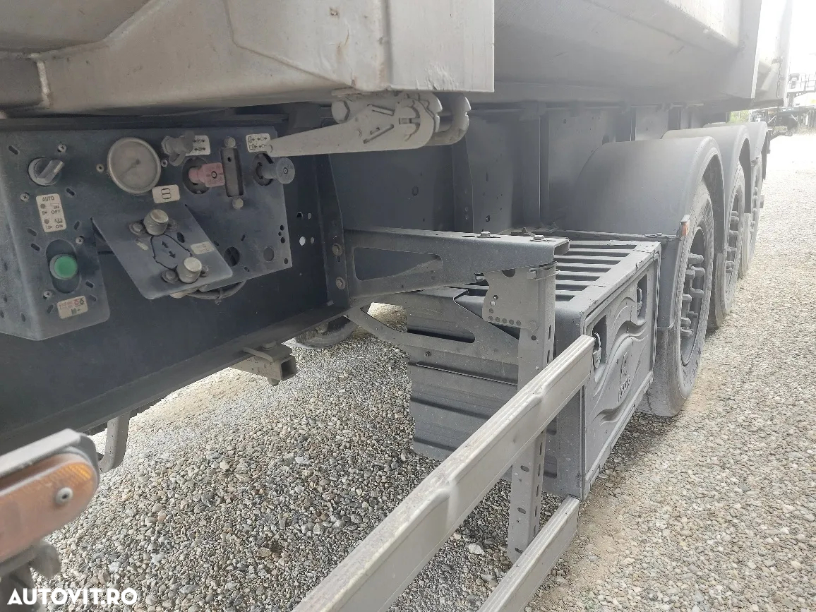 Wielton SDZ 51m3, transport deseuri fier - 12