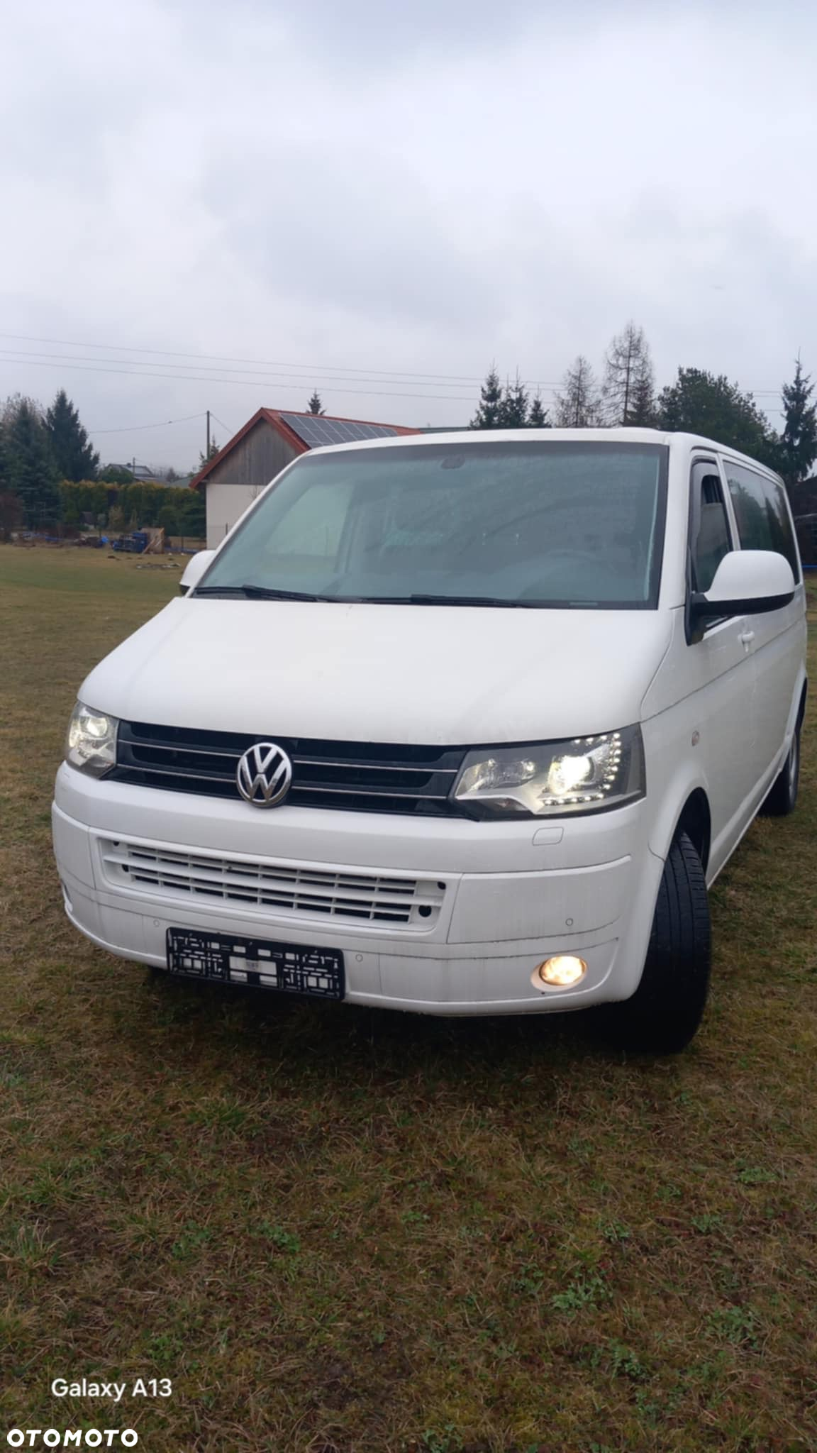 Volkswagen Caravelle - 3
