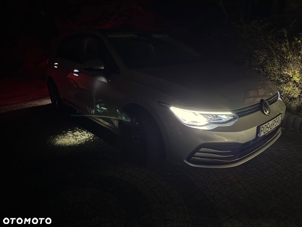 Volkswagen Golf - 21