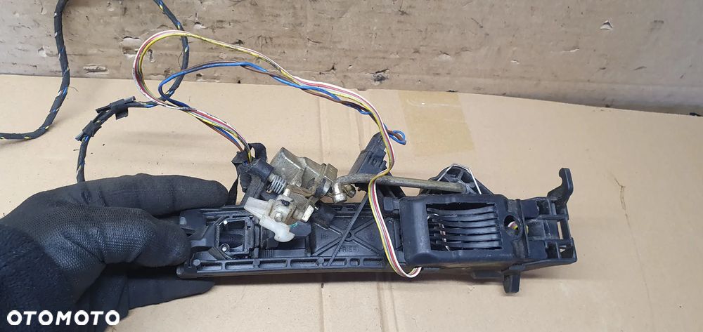 Klamka prawy przód przednia prawa keyless Mercedes W220 - 5