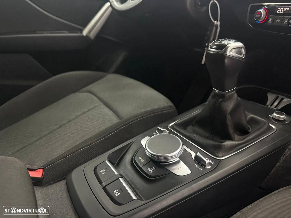 Audi Q2 30 TFSI Advanced - 21