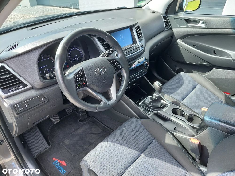 Hyundai Tucson blue 1.7 CRDi 2WD Style - 19